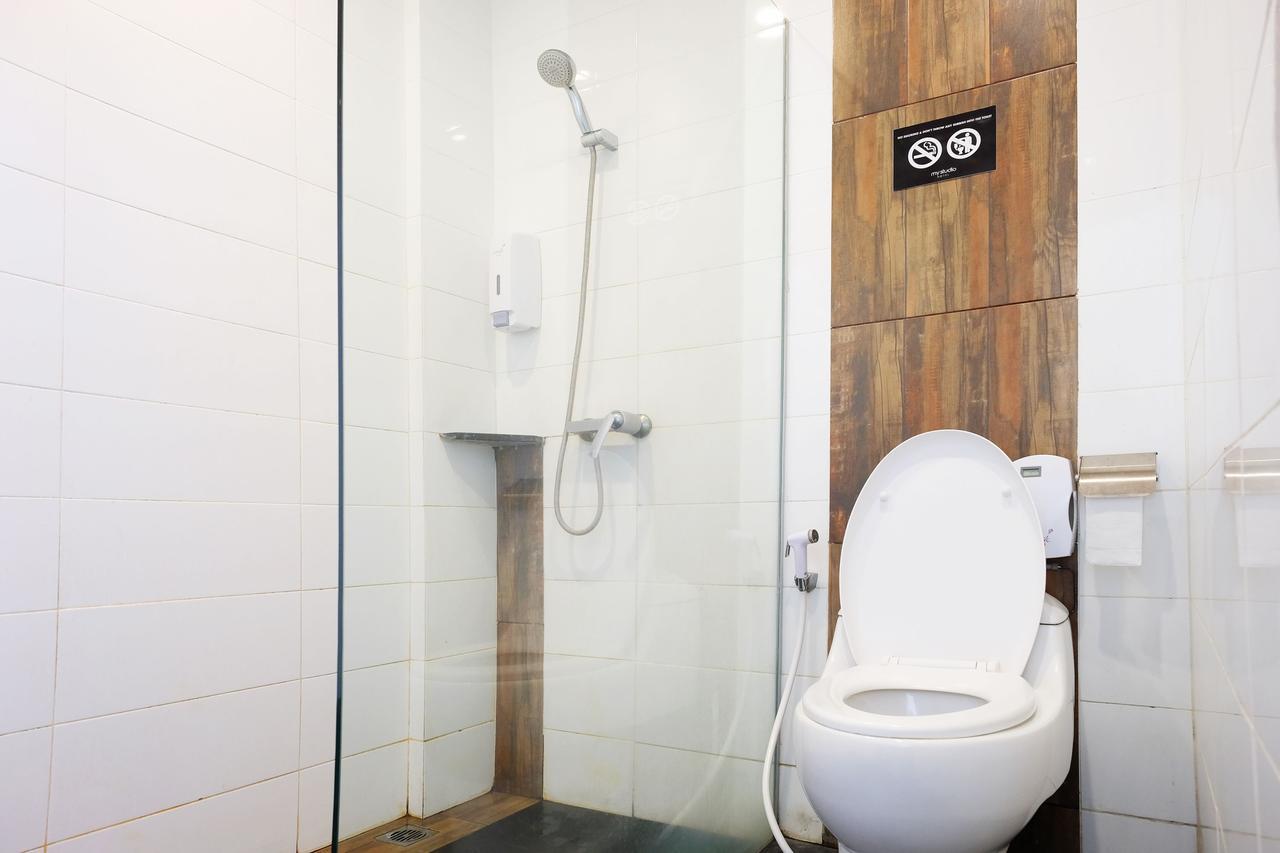Juanda Airport Hostel Gedangan Ngoại thất bức ảnh